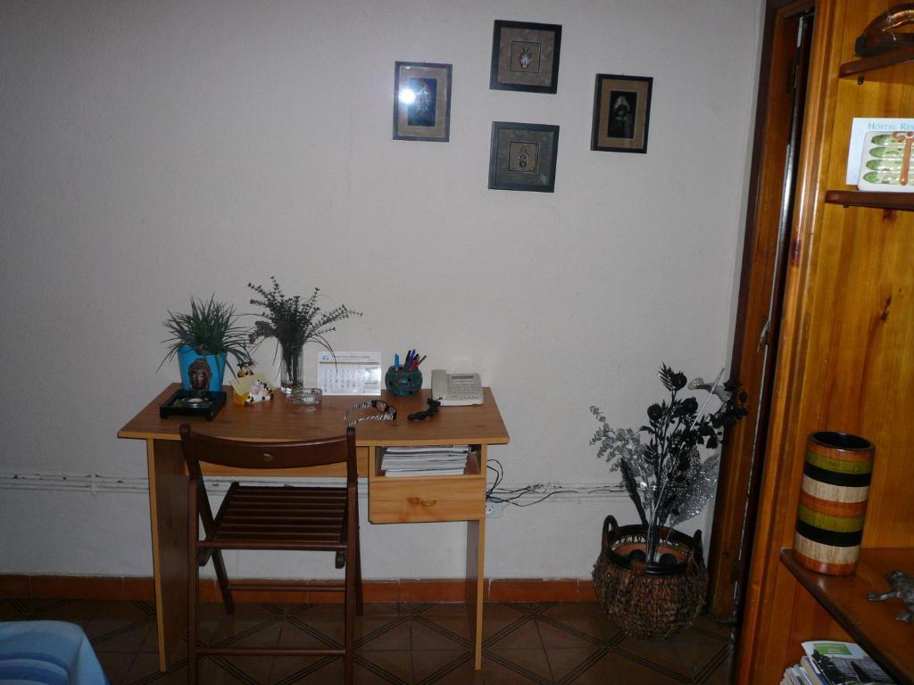 Hostal Berlin 马德里 外观 照片